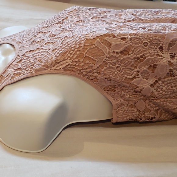 Express Pink Lace Racerback Tank Blouse Size S - Picture 14 of 14